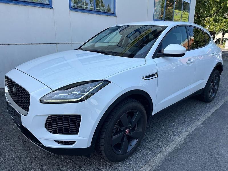 Weiß Gebraucht 2019 Jaguar E-Pace SE SUV | 19.999 € (Fairer Preis) - Bild 1/4