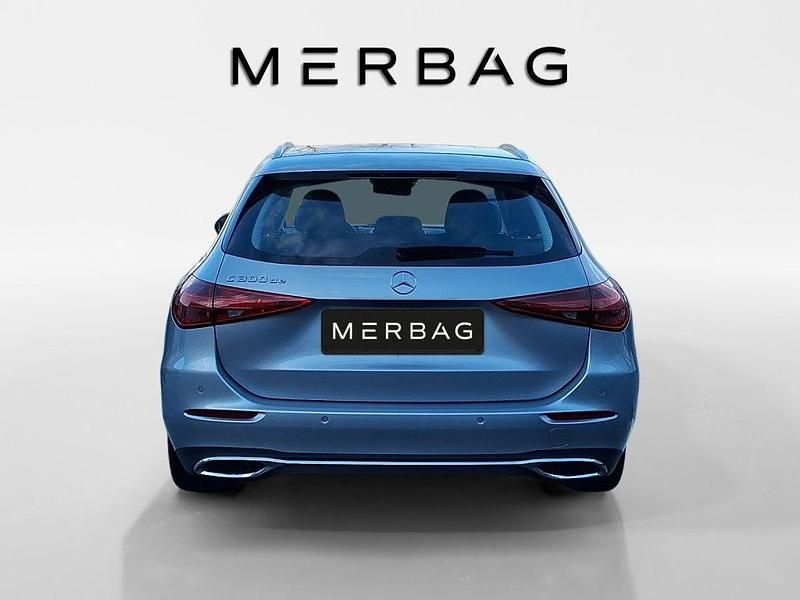 Gebraucht Mercedes C300e 197 PS (144 kW) 2024 Silber Kombi