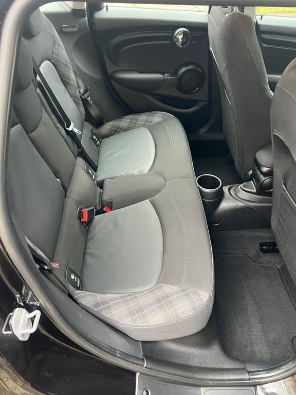 Gebraucht Mini ONE 102 PS (75 kW) 2019 Schwarz Kleinwagen