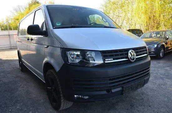 Gebraucht VW Transporter 179 PS (131 kW) 2016 Silber Van