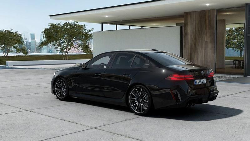 Gebraucht BMW M5 Performance 727 PS (534 kW) 2024 Schwarz Limousine