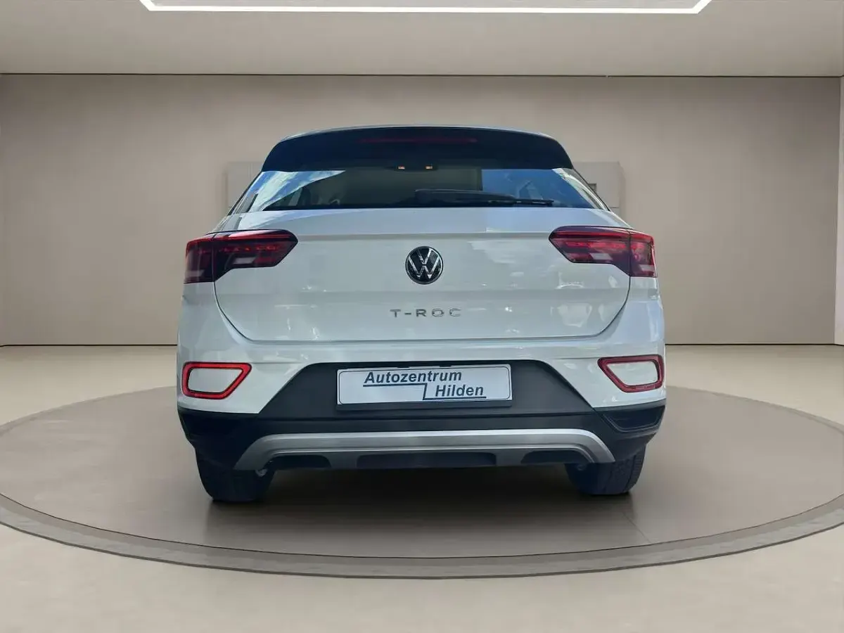 Gebraucht VW T-Roc 110 PS (80 kW) 2022 Weiß SUV