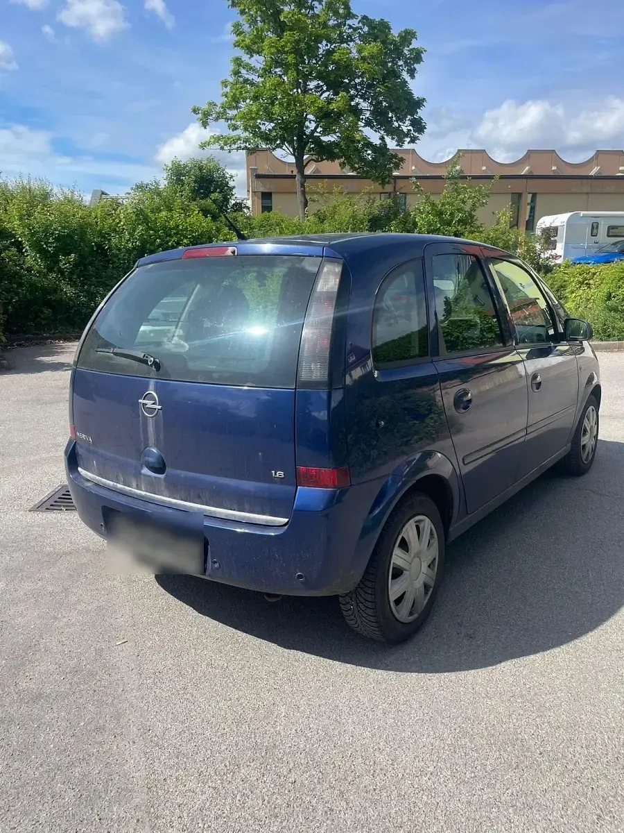 Używany Opel Meriva 105 KM (77 kW) 2007 Niebieski Minivan