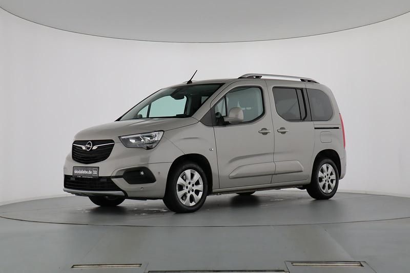 Sand grau Gebraucht 2020 Opel Combo Life Innovation | 15.890 € (Superpreis) - Bild 1/4
