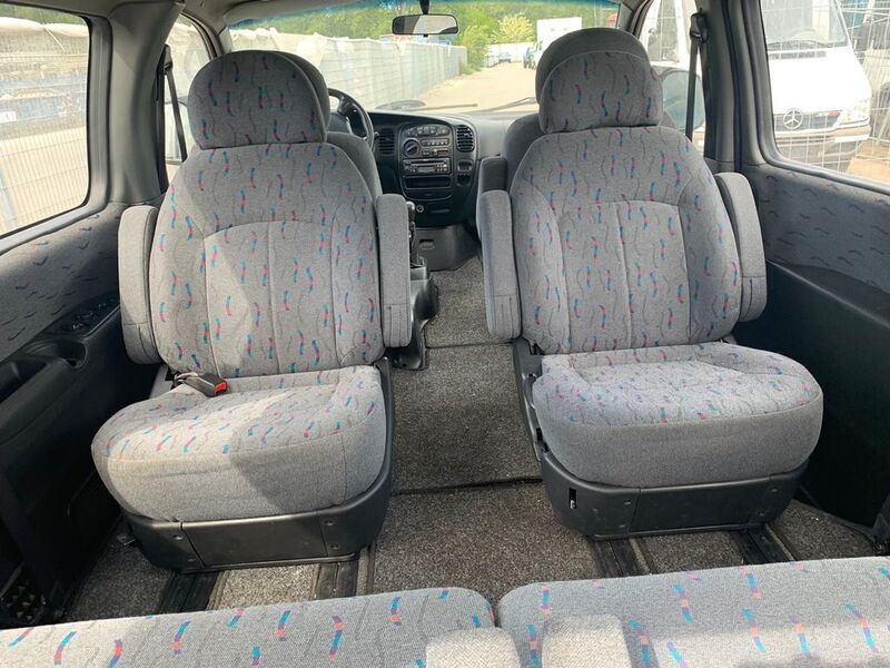 Gebraucht Hyundai H-1 111 PS (81 kW) 2000 Silber Van / Kleinbus