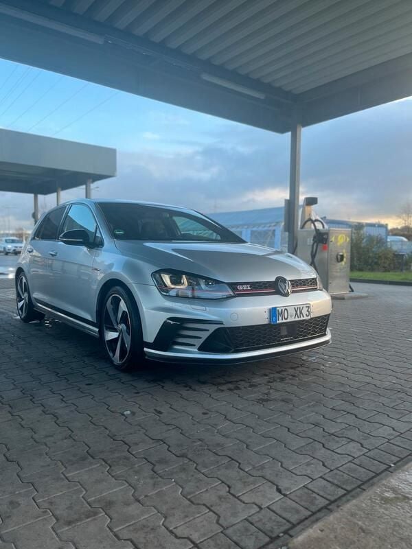 Silber Gebraucht 2016 VW Golf VII GTI Clubsport Limousine | 22.800 € (Fairer Preis) - Bild 1/4