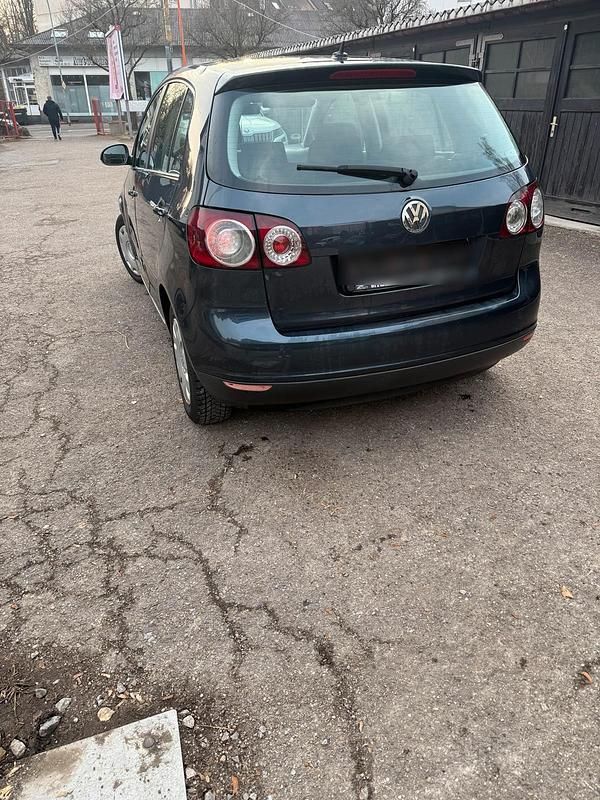 Gebraucht VW Golf IV 105 PS (77 kW) 2005 Blau Kleinwagen