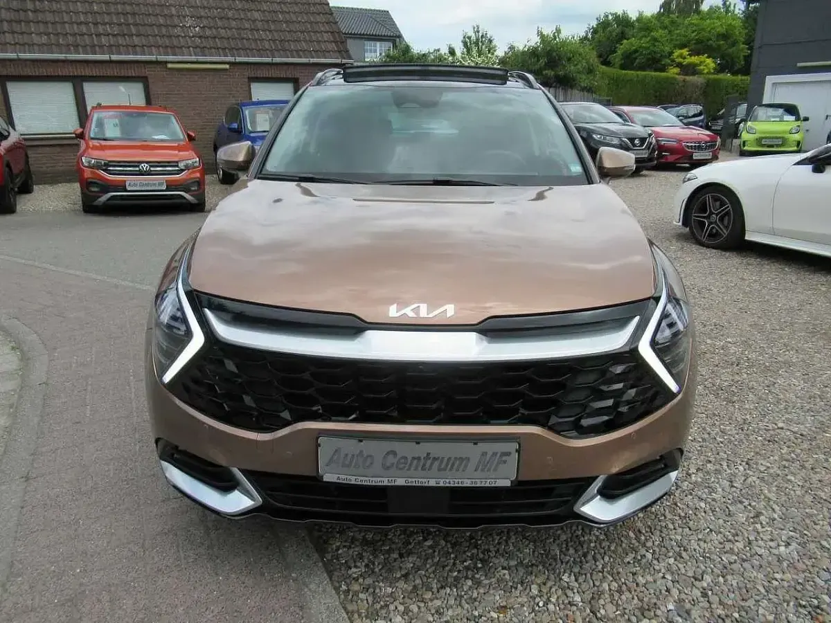 Gebraucht Kia Sportage Spirit 179 PS (131 kW) 2022 Braun SUV