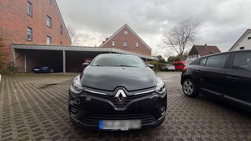 Schwarz Gebraucht 2018 Renault Clio IV LIMITED Kleinwagen | 8.400 € (Guter Preis) - Bild 1/4