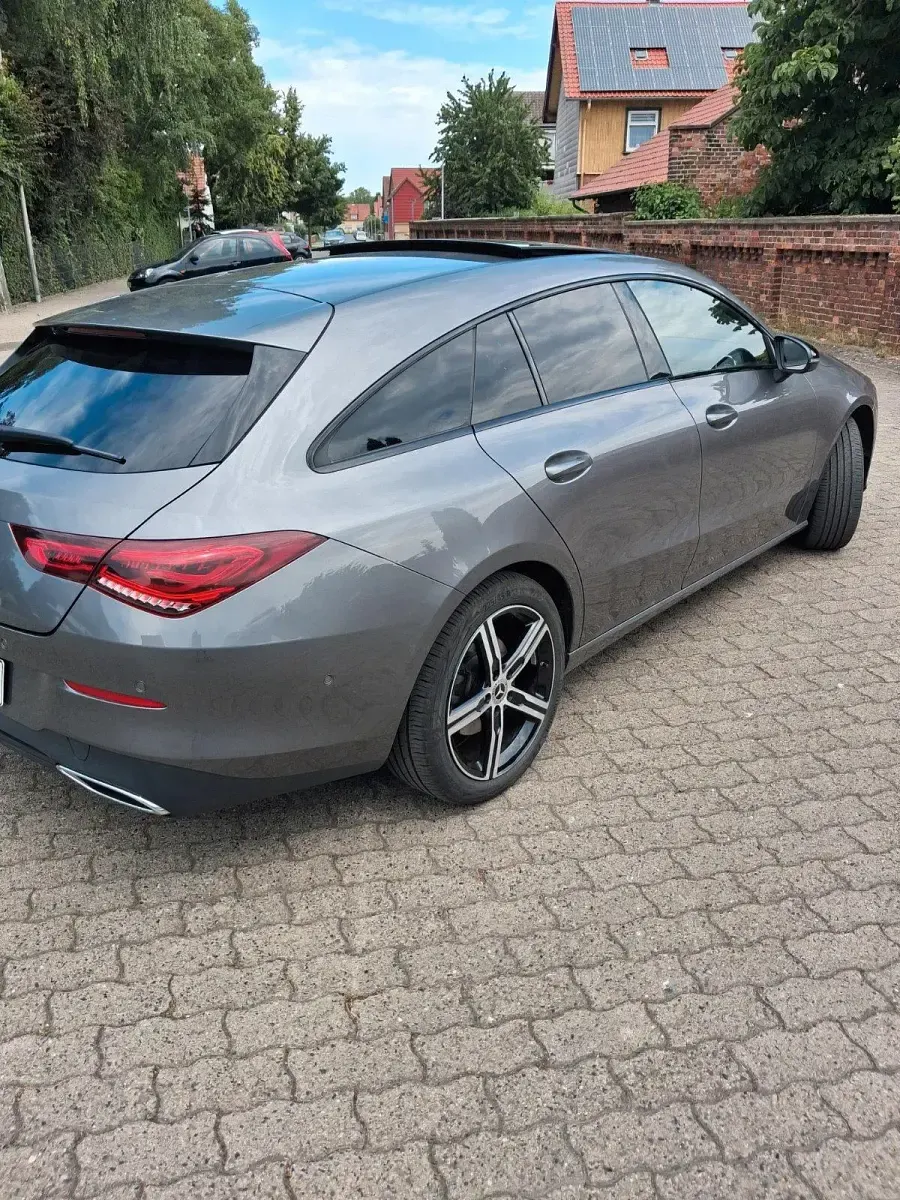 Gebraucht Mercedes CLA200 150 PS (110 kW) 2022 Grau Coupé