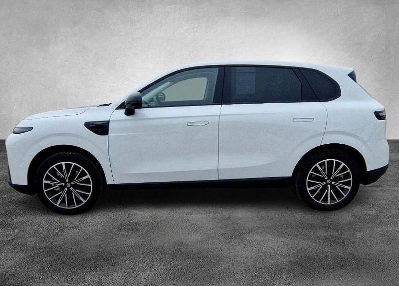 Neu Leapmotor B10 160 kW (218 PS) 2026 Light white SUV