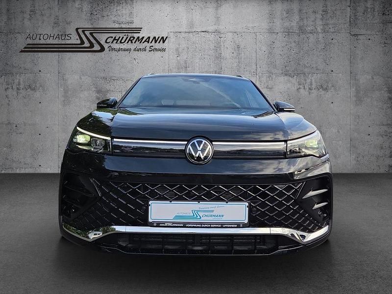 Neu VW Tiguan R-line 193 PS (141 kW) 2025 Schwarz SUV