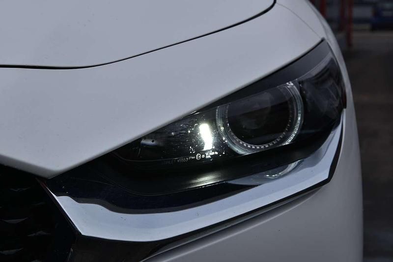 Gebraucht Mazda CX-30 122 PS (89 kW) 2020 Weiß SUV