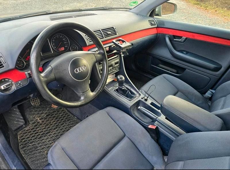 Gebraucht Audi A4 131 PS (96 kW) 2004 Limousine