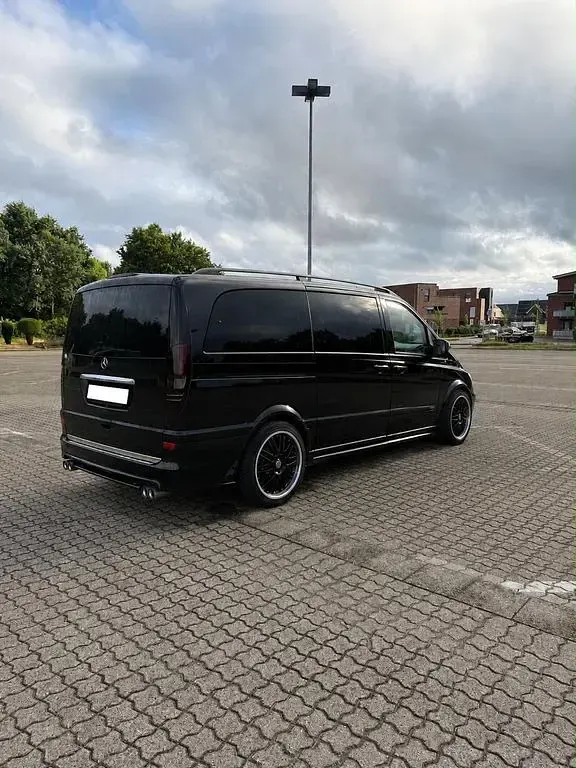 Gebraucht Mercedes Viano Avantgarde Edition 224 PS (164 kW) 2012 Schwarz Van / Kleinbus