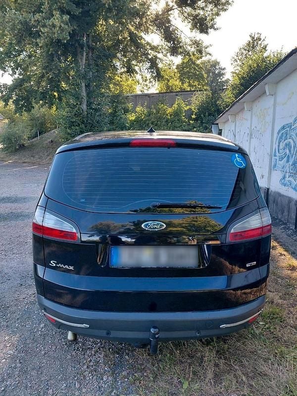Gebraucht Ford Focus 140 PS (102 kW) 2007 Schwarz Van / Kleinbus