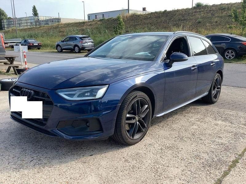 Blau Gebraucht 2020 Audi A4 Advanced Kombi | 22.000 € (Guter Preis) - Bild 1/4