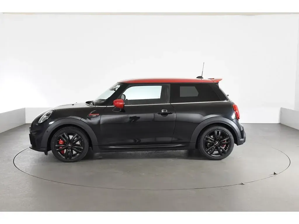 Gebraucht Mini John Cooper Works 231 PS (169 kW) 2023 Schwarz Kleinwagen