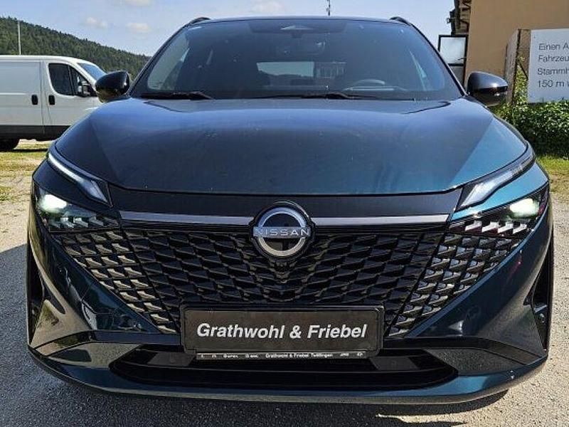 Gebraucht Nissan Qashqai 190 PS (139 kW) 2024 Deep ocean / black SUV