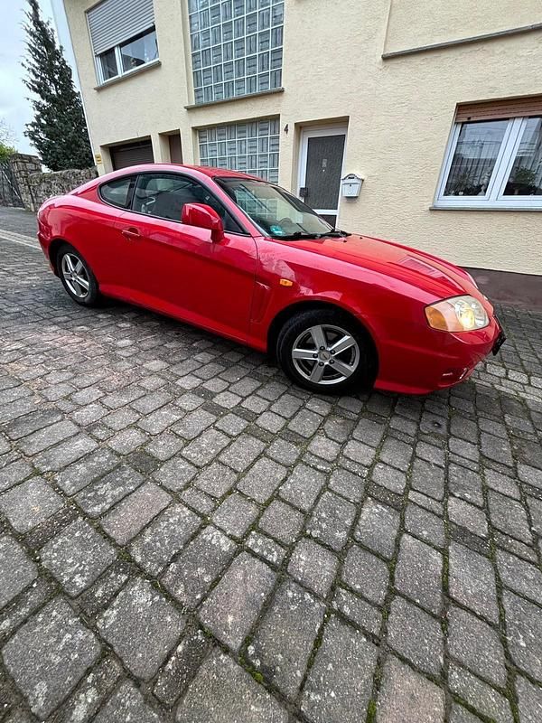 Rot Gebraucht 2003 Hyundai Coupé Coupé | 1.999 € (Superpreis) - Bild 1/4