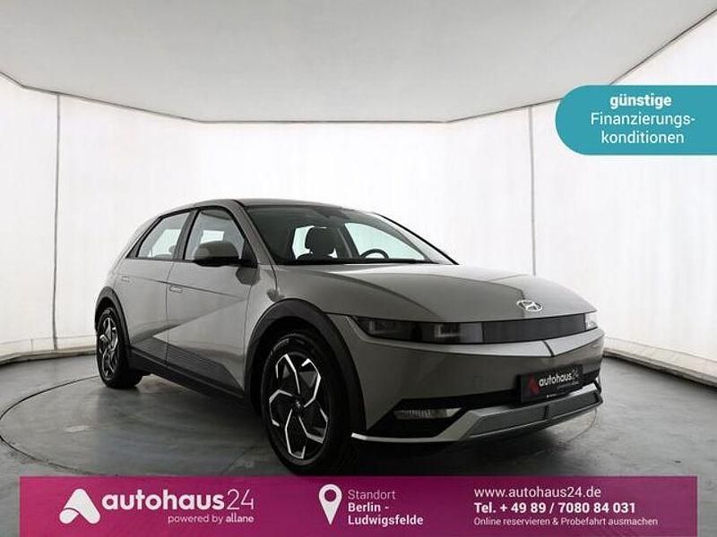 Grau Gebraucht 2023 Hyundai Ioniq 5 SUV | 30.990 € (Guter Preis) - Bild 1/4