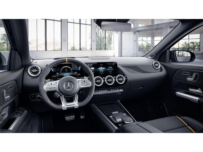 Gebraucht Mercedes GLA45 AMG Premium Plus 421 PS (309 kW) 2021 Schwarz SUV