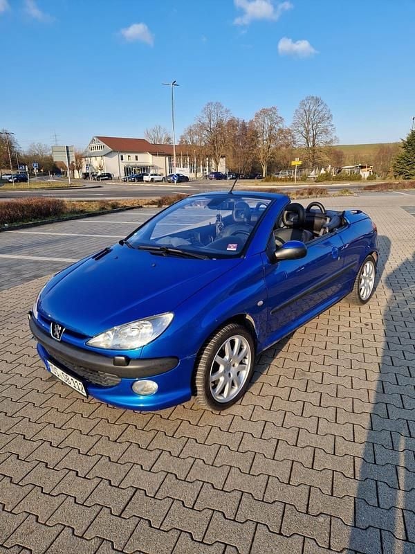 Blau Gebraucht 2002 Peugeot 206 CC Cabrio | 950 € (Fairer Preis) - Bild 1/4