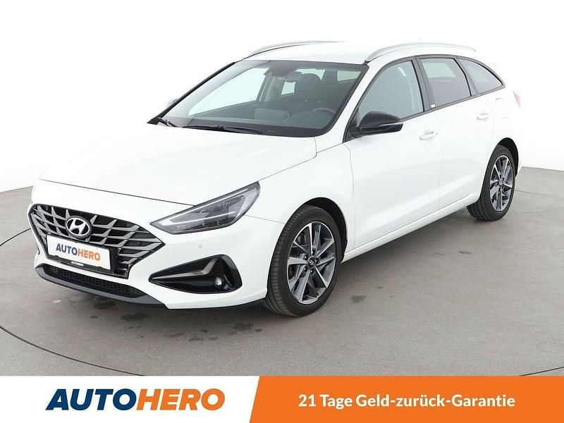 Weiß Gebraucht 2021 Hyundai i30 Edition 30+ Kombi | 15.960 € (Fairer Preis) - Bild 1/3