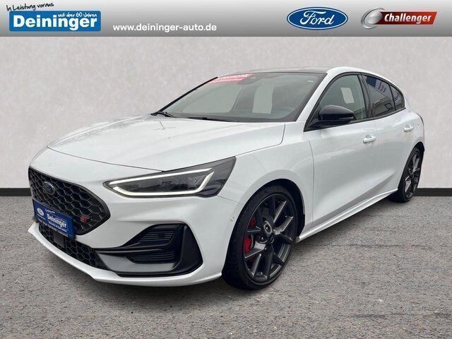 Frostweiß Gebraucht 2024 Ford Focus ST Kombi | 38.990 € (Etwas zu teuer) - Bild 1/4