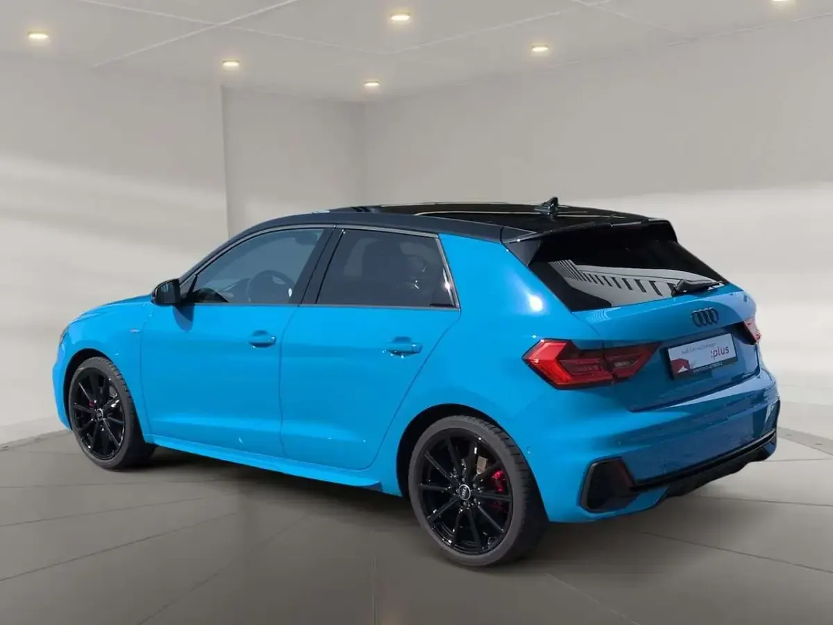 Gebraucht Audi A1 S-Line 150 PS (110 kW) 2021 Turboblau/mythosschwarz metall SUV