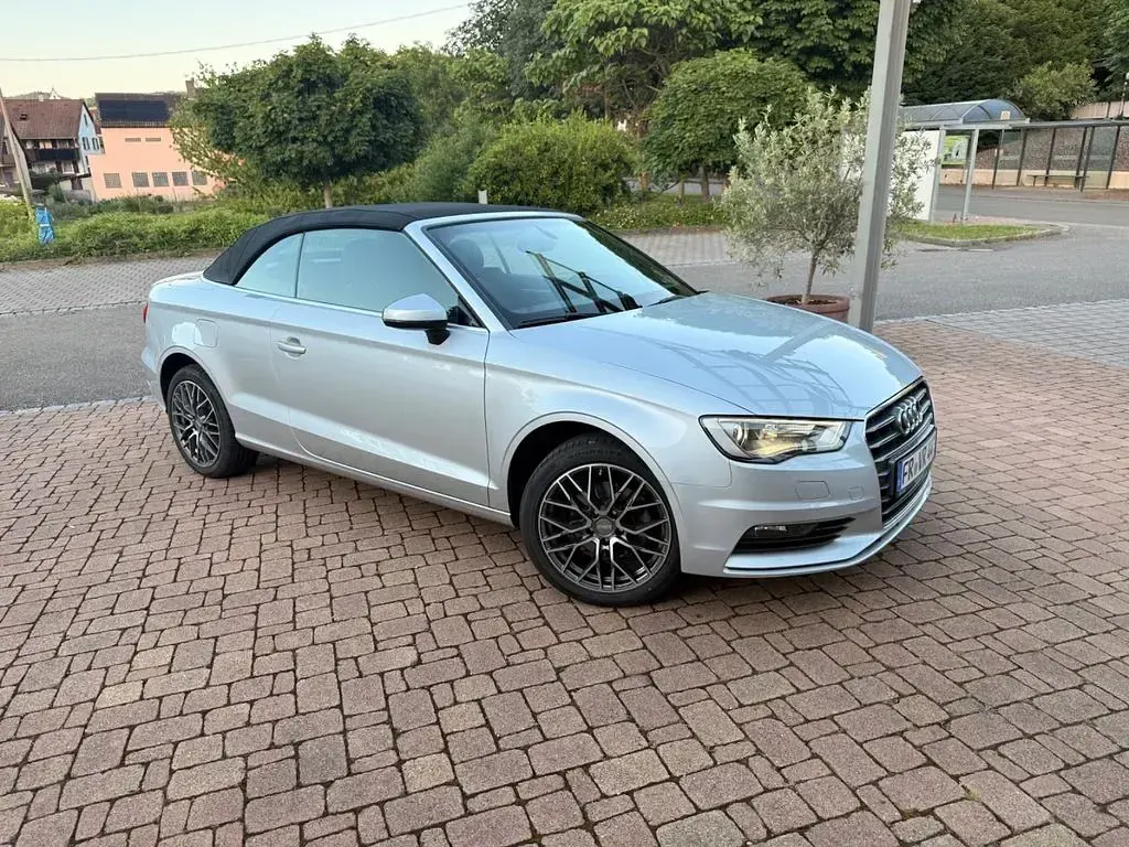 Gebraucht Audi A3 Cabriolet Ambition 140 PS (102 kW) 2014 Silber Cabrio
