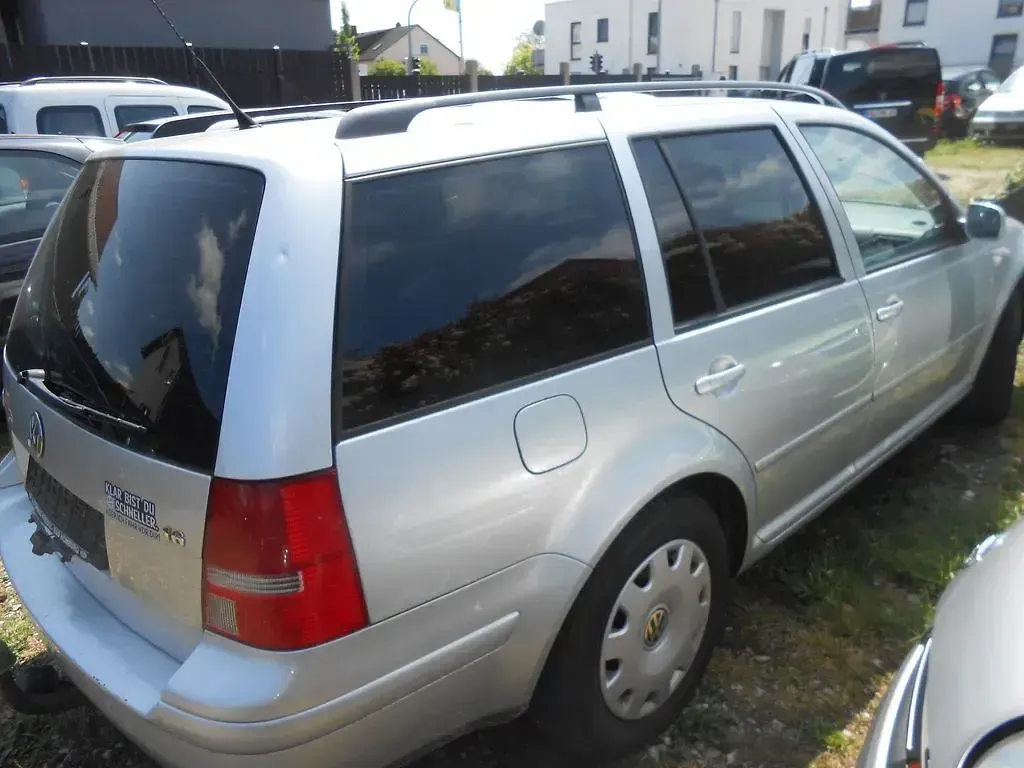 Gebraucht VW Golf IV Pacific 102 PS (75 kW) 2004 Silber Kombi