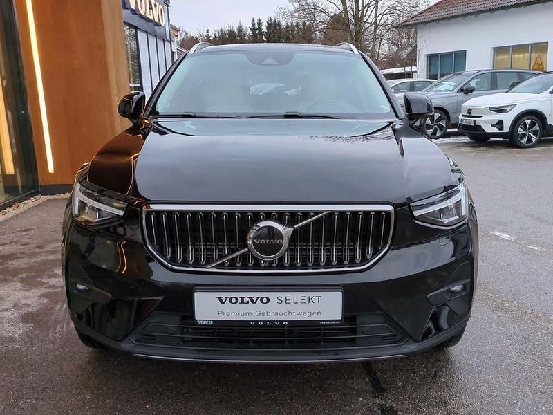 Gebraucht Volvo XC40 Plus 261 PS (191 kW) 2022 Onyx black SUV