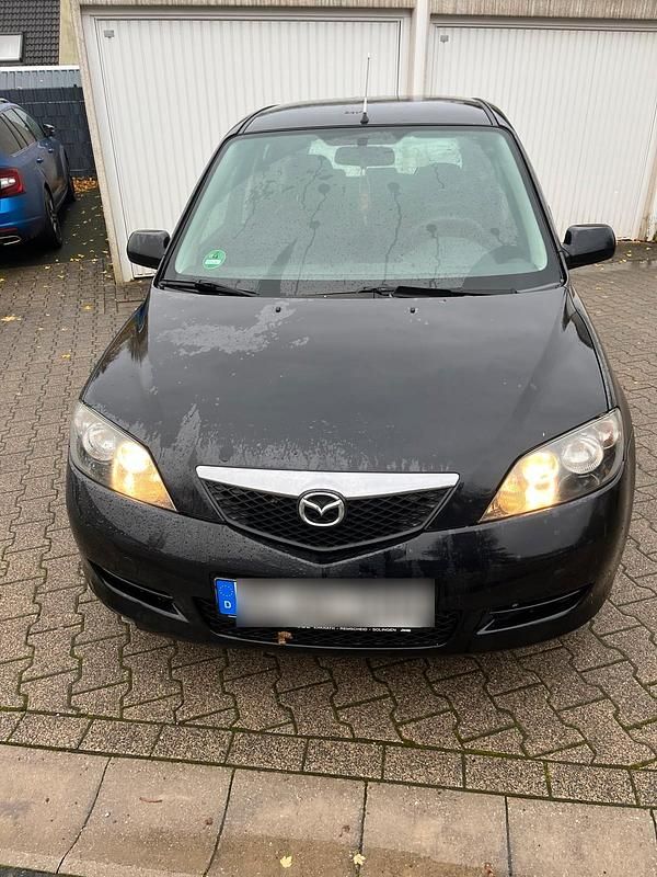 Schwarz Gebraucht 2006 Mazda 2 Kleinwagen | 1.700 € (Fairer Preis) - Bild 1/4