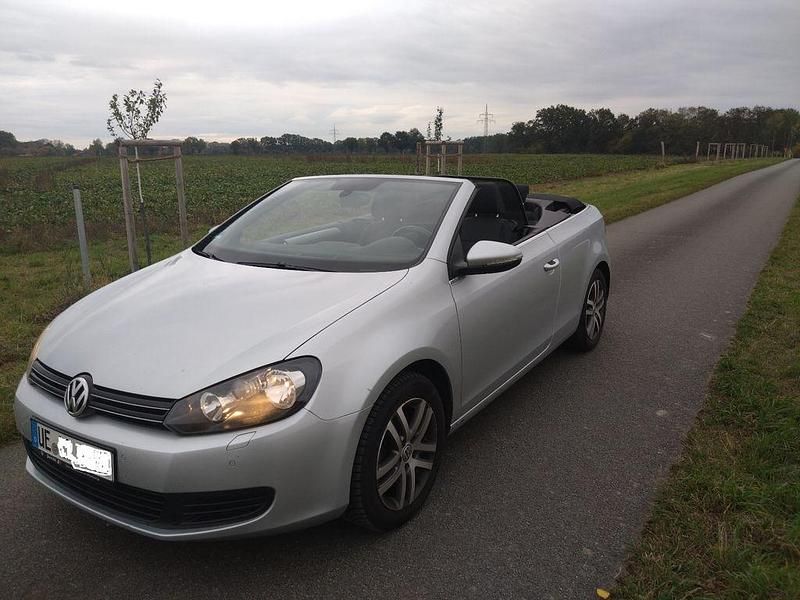 Gebraucht VW Golf Cabriolet 105 PS (77 kW) 2014 Silber Cabrio