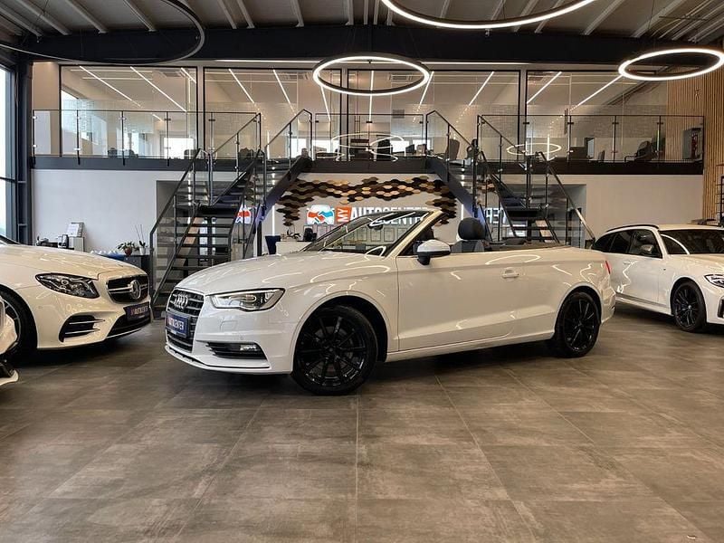 Weiß Gebraucht 2015 Audi A3 Cabriolet Ambition Cabrio | 12.799 € (Guter Preis) - Bild 1/4