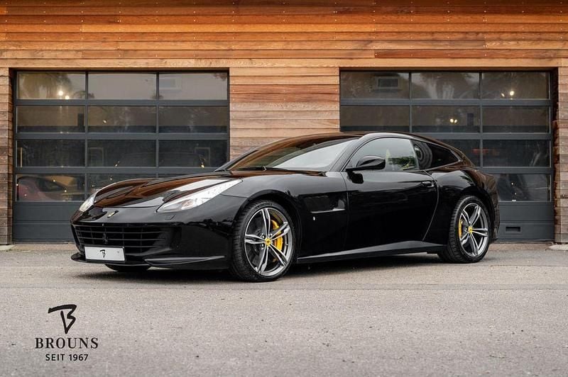 Gebraucht Ferrari GTC4Lusso 689 PS (506 kW) 2016 Schwarz Kombi