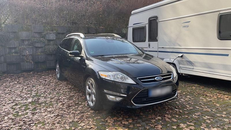 Gebraucht Ford Mondeo Titanium 200 PS (147 kW) 2011 Schwarz Kombi