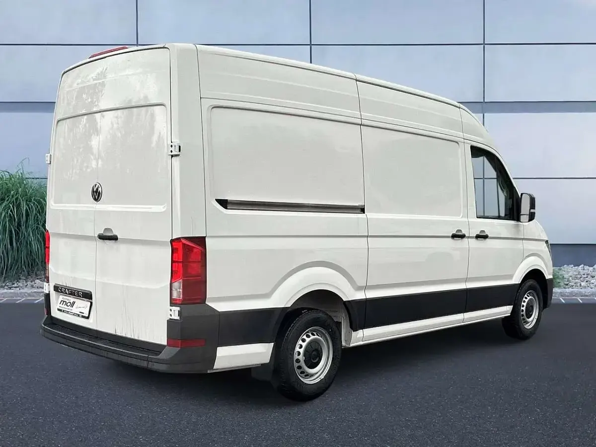 Neu VW Crafter 140 PS (102 kW) 2026 Candyweiß Van