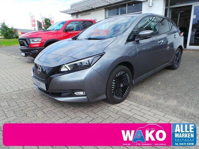 Grau Gebraucht 2022 Nissan Leaf N-Connecta Kleinwagen | 19.990 € (Fairer Preis) - Bild 1/4