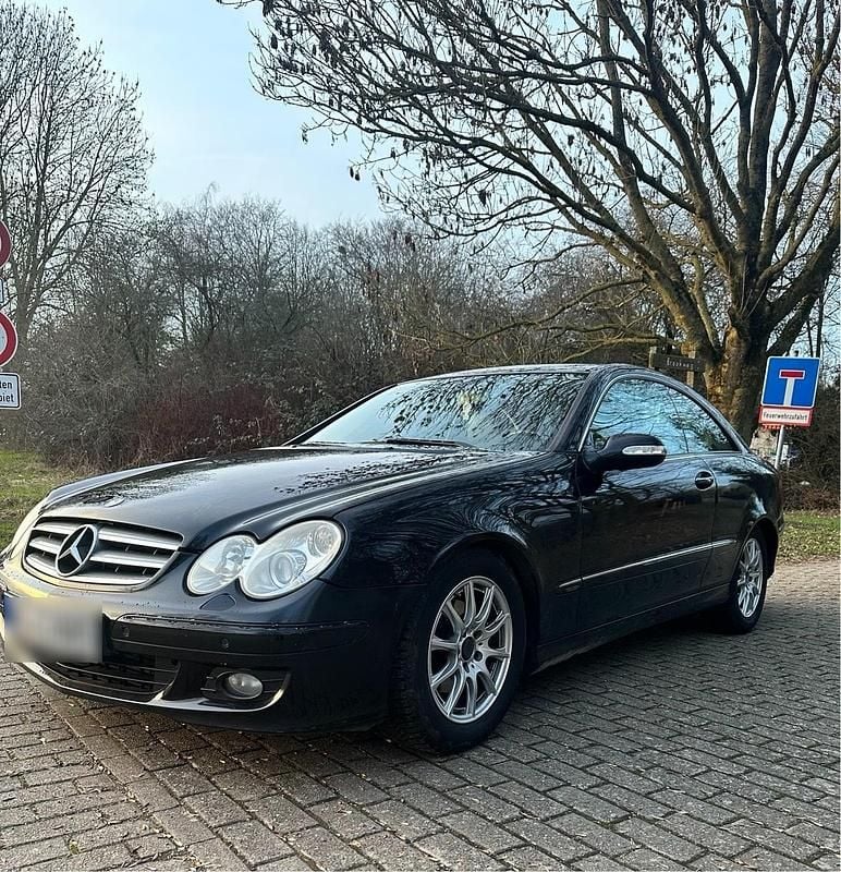 Gebraucht Mercedes CLK220 150 PS (110 kW) 2006 Schwarz Coupé