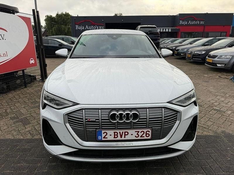 Gebraucht Audi e-tron S-Line 230 kW (313 PS) 2022 Weiß SUV
