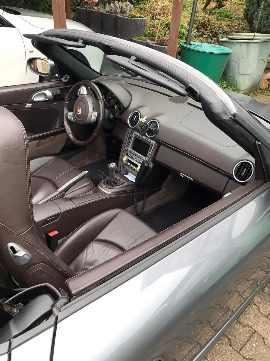Gebraucht Porsche Boxster Basis 239 PS (175 kW) 2005 Silber Cabrio