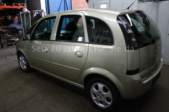 Gebraucht Opel Meriva Edition 90 PS (66 kW) 2008 Silber metallic Van / Kleinbus