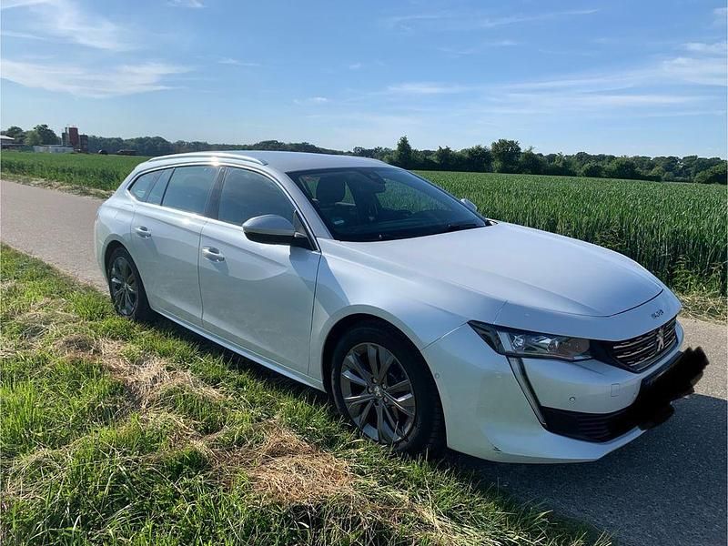 Gebraucht Peugeot 508 Allure 181 PS (133 kW) 2019 Weiß Kombi