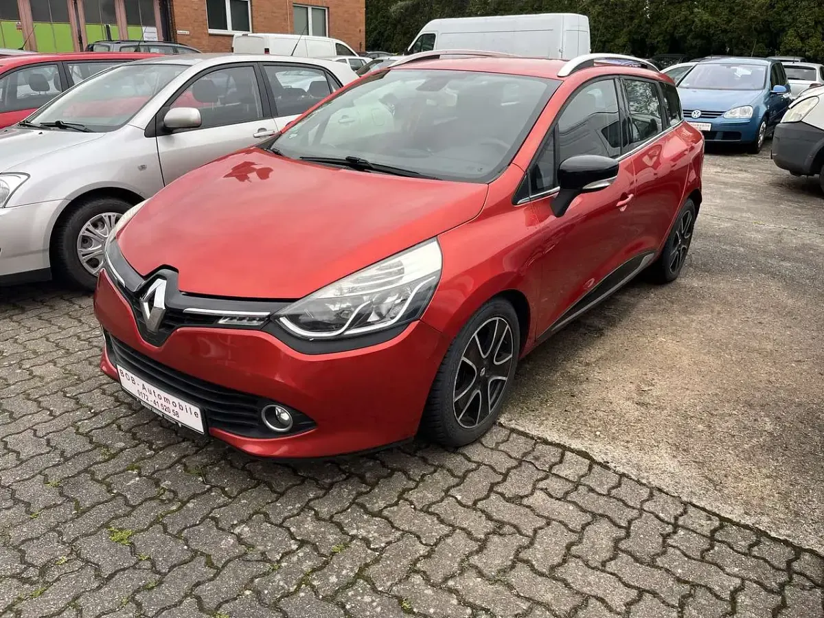 Gebraucht Renault Clio GrandTour Luxe 90 PS (66 kW) 2014 Feuerrot Kombi