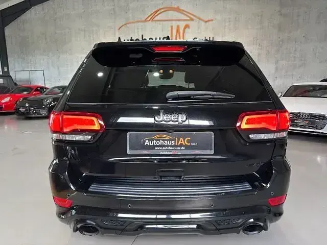 Gebraucht Jeep Grand Cherokee SRT 468 PS (344 kW) 2020 Schwarz SUV