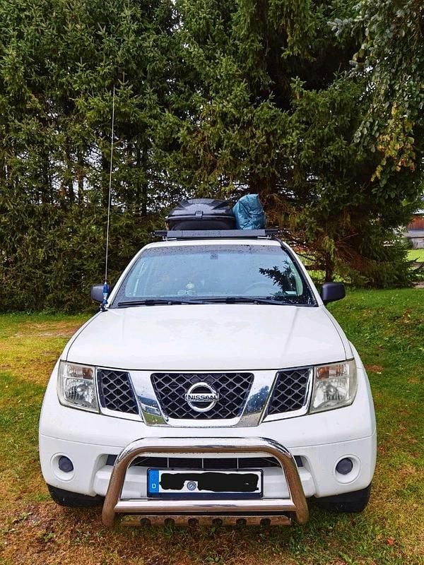 Gebraucht Nissan Pathfinder 174 PS (127 kW) 2009 Weiß SUV