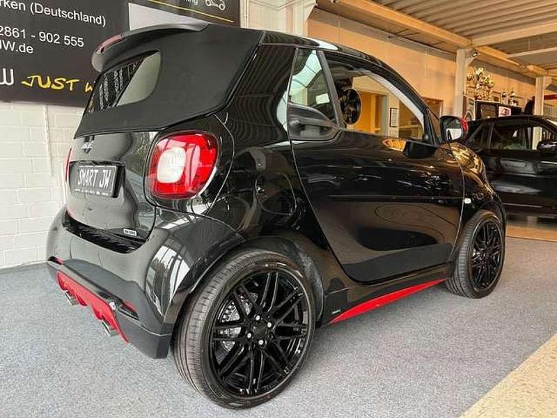 Gebraucht Smart ForTwo Cabrio Brabus 109 PS (80 kW) 2017 Schwarz Cabrio