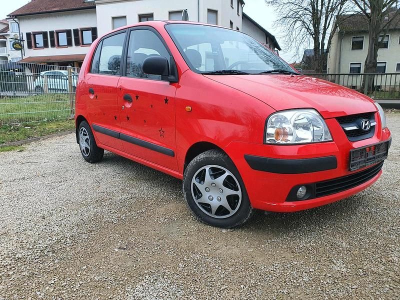Gebraucht Hyundai Atos 68 PS (50 kW) 2007 Rot Kleinwagen